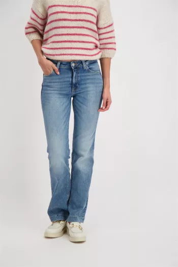 Le pantalon large effet cuir, Contemporaine, Jeans Évasés Bootcut pour  Femme en ligne