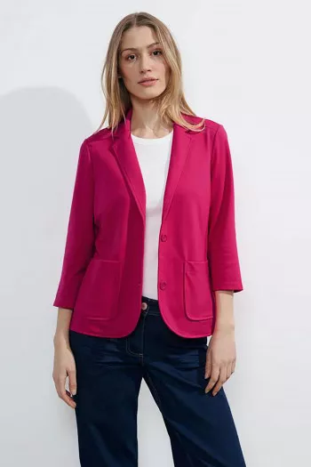 Comment porter un blazer rose avec un pantalon fuchsia en été (7 tenues et  looks)
