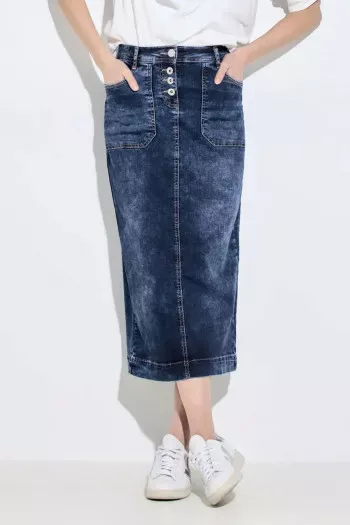 Jupe en jean mi-longue modèles 5 poches Cecil