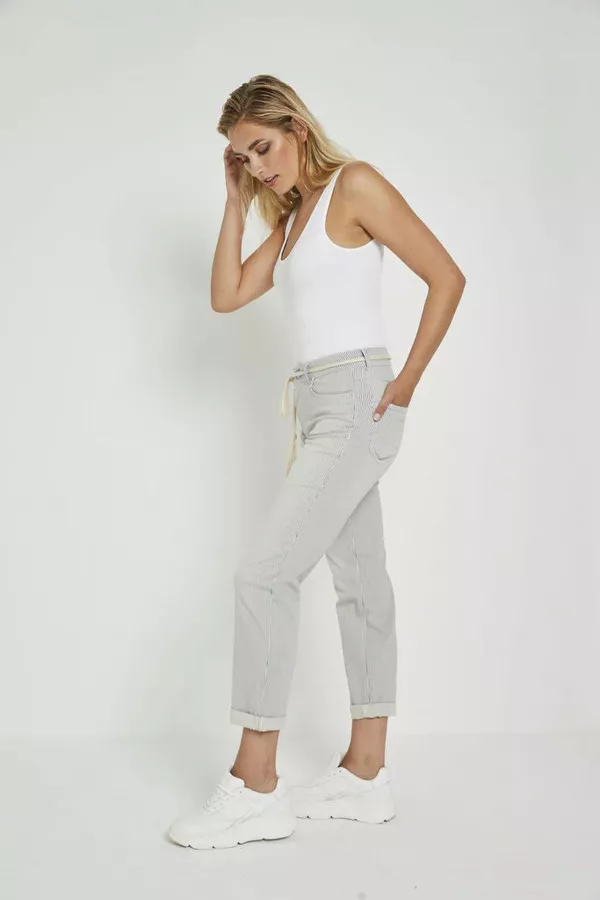 Pantalon rayé modèle 5 poches en coton stretch Parami